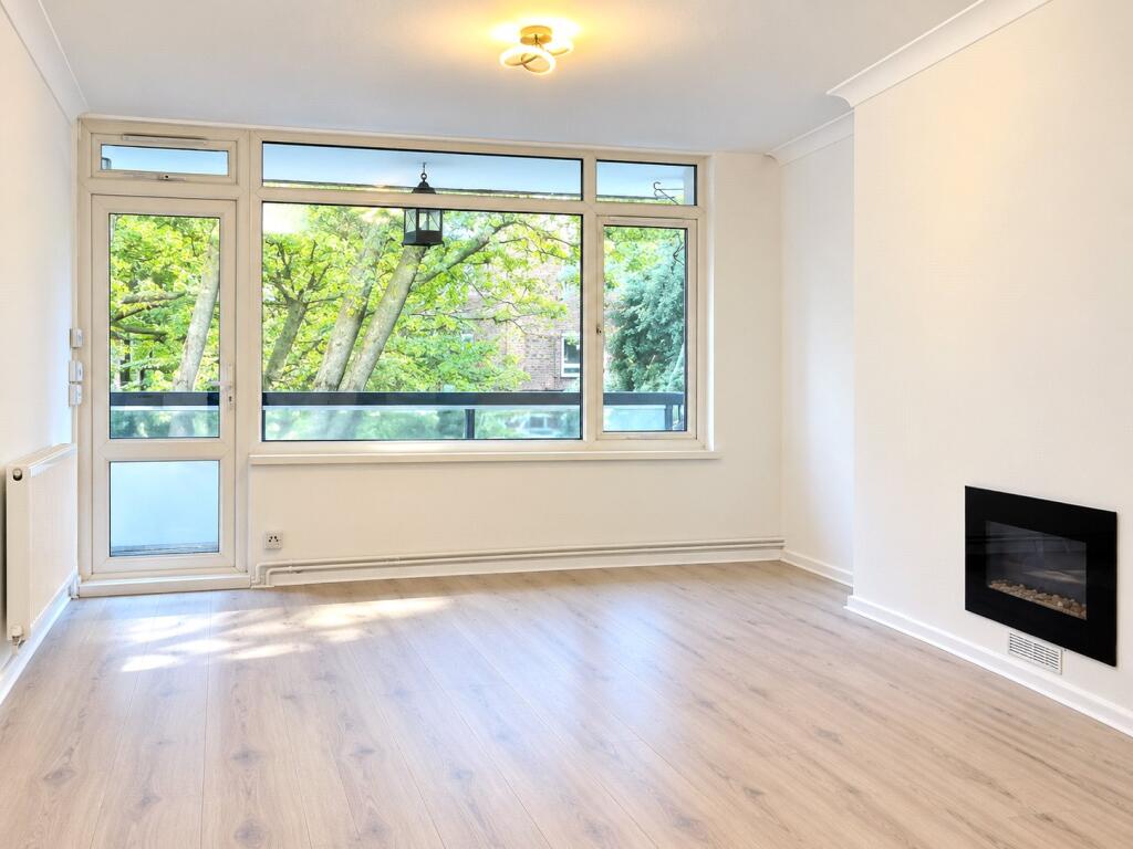 2 bed Apartment for rent in London. From The Property Company