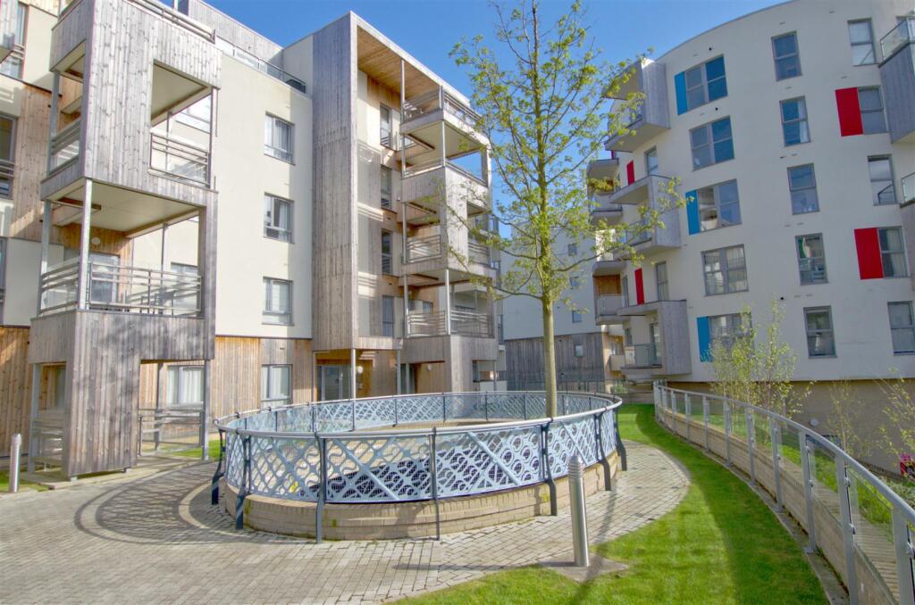 2 bed Apartment for rent in Cambridge. From Cooke Curtis & Co - Cambridge