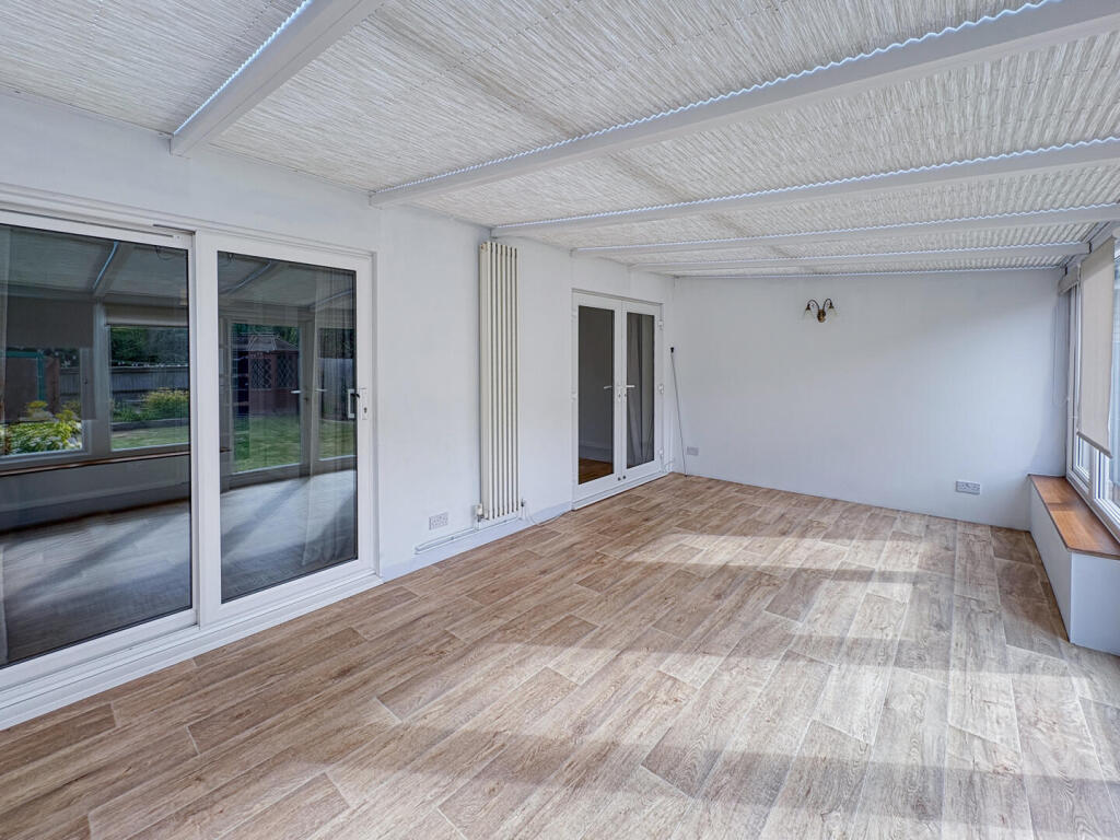 2 bed Detached bungalow for rent in Grantchester. From Cooke Curtis & Co - Cambridge 2 bed Detached bungalow for rent in Grantchester. From Cooke Curtis & Co - Cambridge