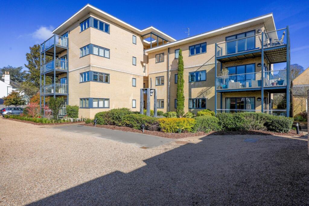 2 bed 1st Floor Flat for rent in Grantchester. From Cooke Curtis & Co - Cambridge 2 bed 1st Floor Flat for rent in Grantchester. From Cooke Curtis & Co - Cambridge