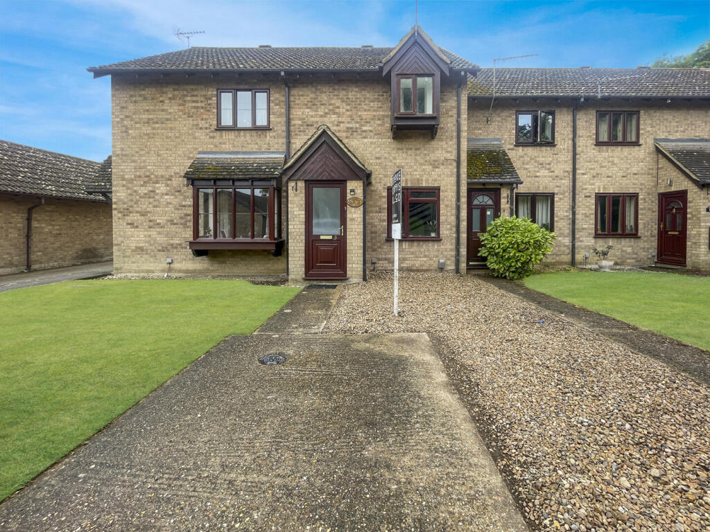 2 bed Mid Terraced House for rent in Sawston. From Cooke Curtis & Co - Cambridge