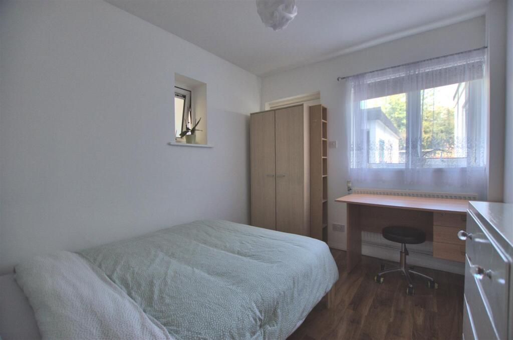 1 bed End of Terrace for rent in Grantchester. From Cooke Curtis & Co - Cambridge 1 bed End of Terrace for rent in Grantchester. From Cooke Curtis & Co - Cambridge