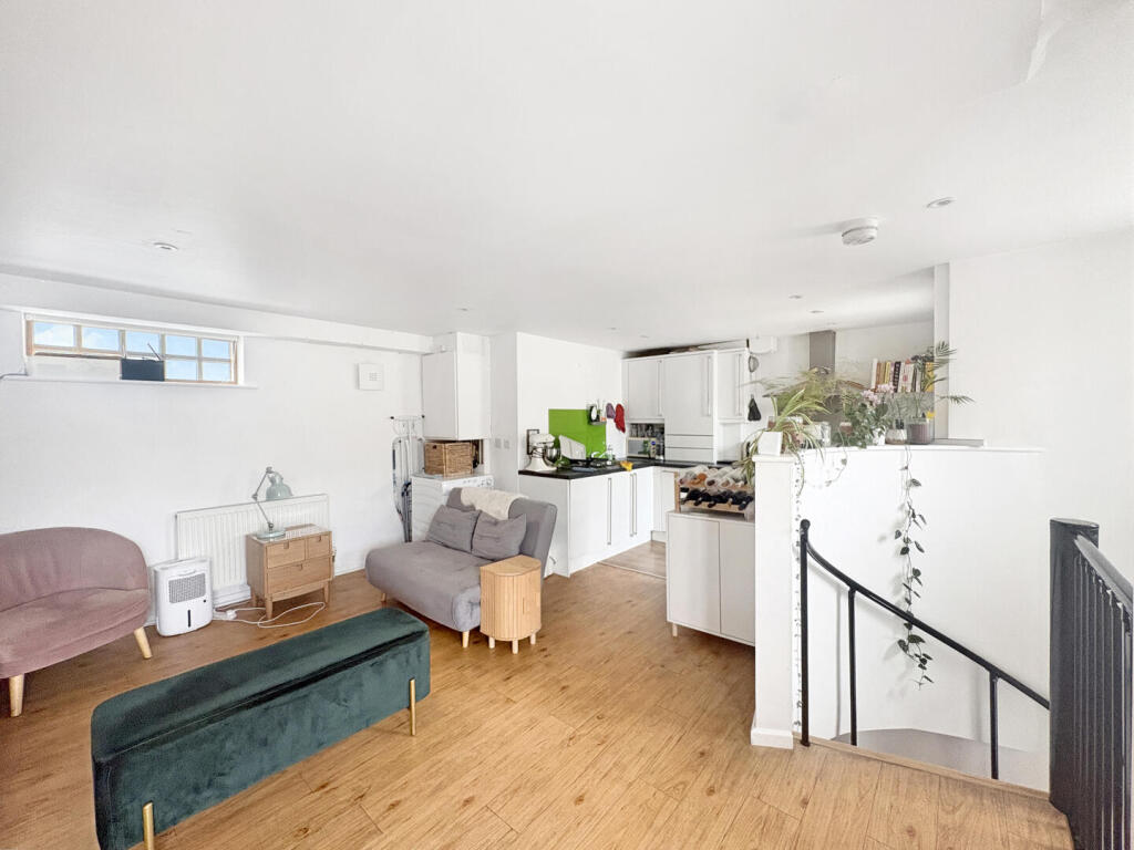 1 bed Apartment for rent in Cambridge. From Cooke Curtis & Co - Cambridge
