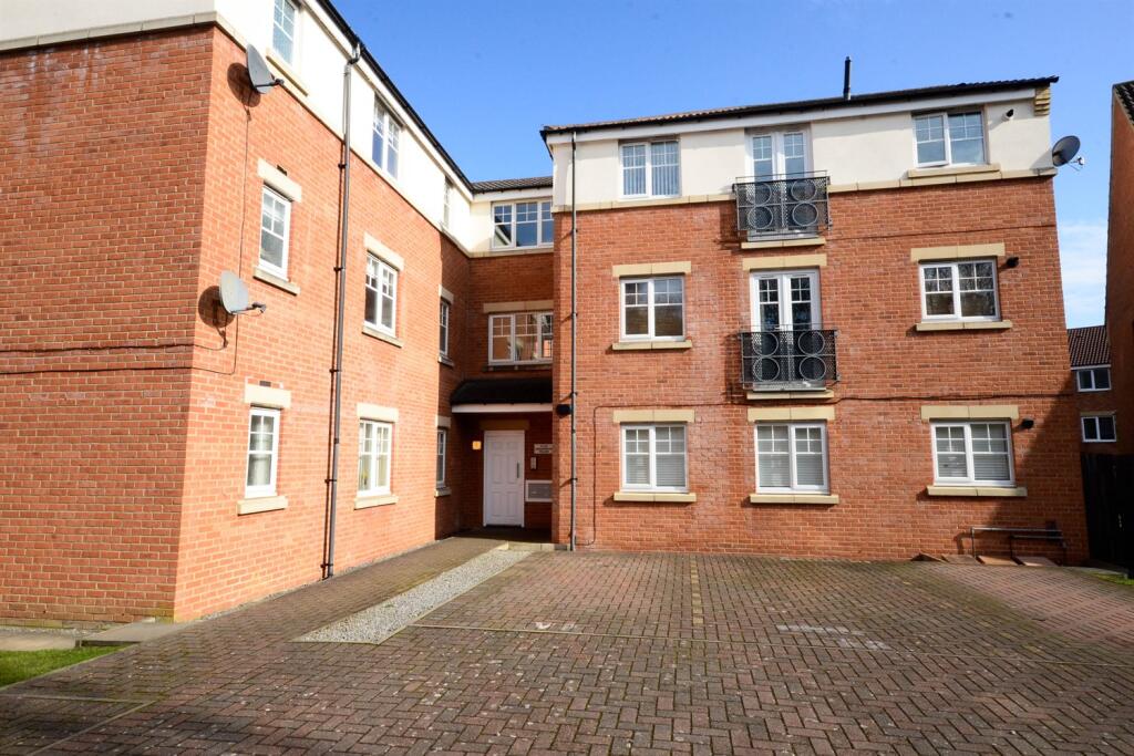 2 bed Apartment for rent in Gateshead. From Andrew Craig - Low Fell