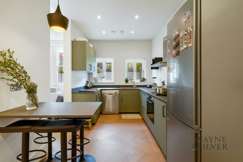 1 bed Flat for rent in Hampstead. From Wayne and Silver Ltd