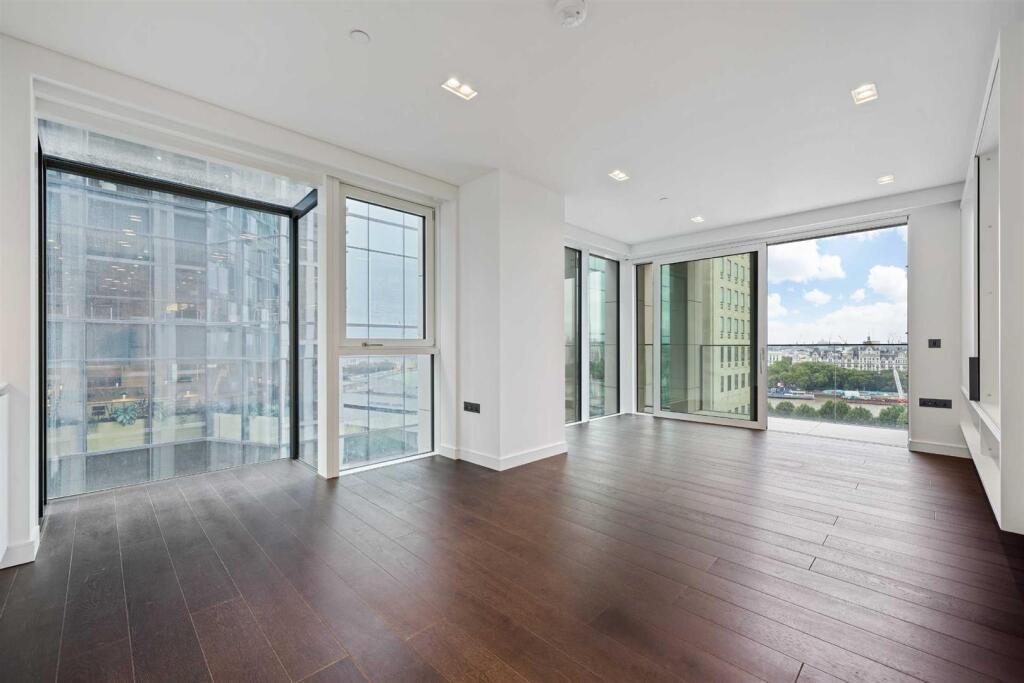 2 bed 1st Floor Flat for rent in London. From Wayne & Silver - Hampstead