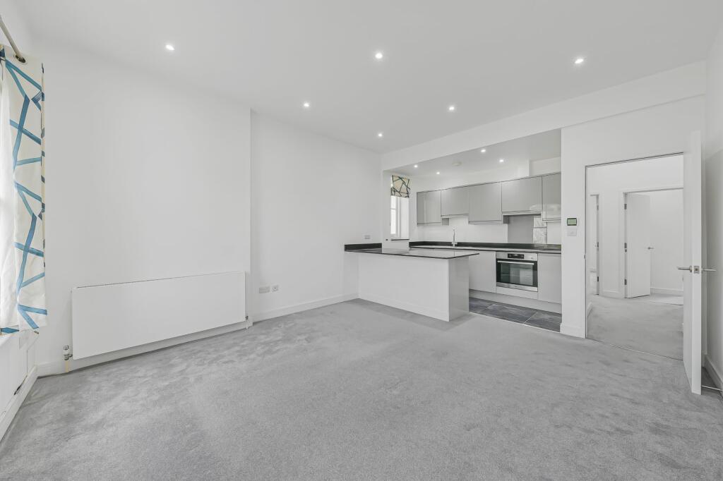 3 bed Apartment for rent in London. From Wayne & Silver - Hampstead 3 bed Apartment for rent in London. From Wayne & Silver - Hampstead