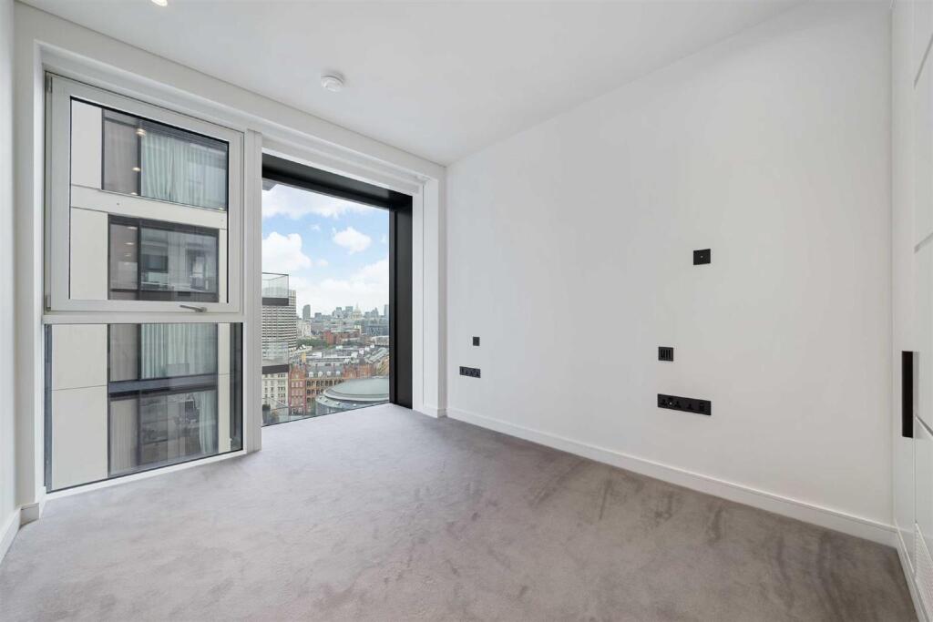 2 bed 1st Floor Flat for rent in London. From Wayne & Silver - Hampstead