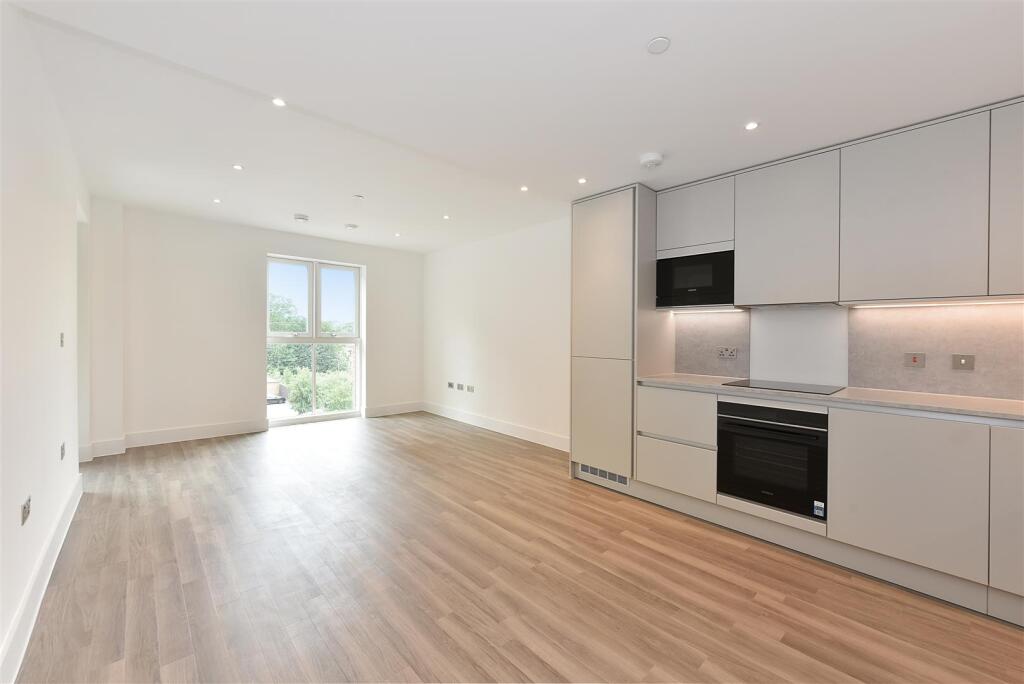 1 bed Apartment for rent in . From Wayne & Silver - Hampstead