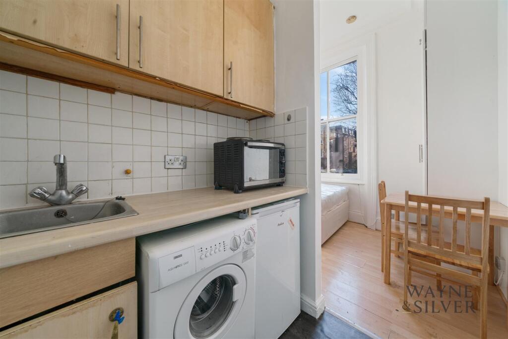 4 bed Apartment for rent in Paddington. From Wayne & Silver - Hampstead