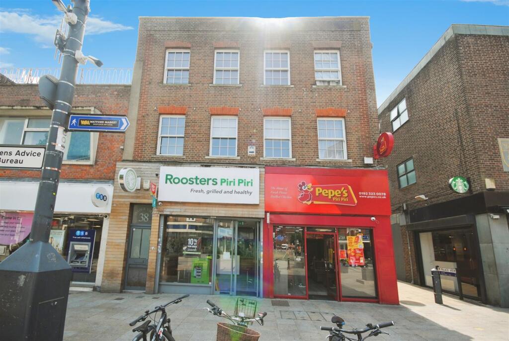 1 bed Apartment for rent in Watford. From Warren Anthony Estate Agents