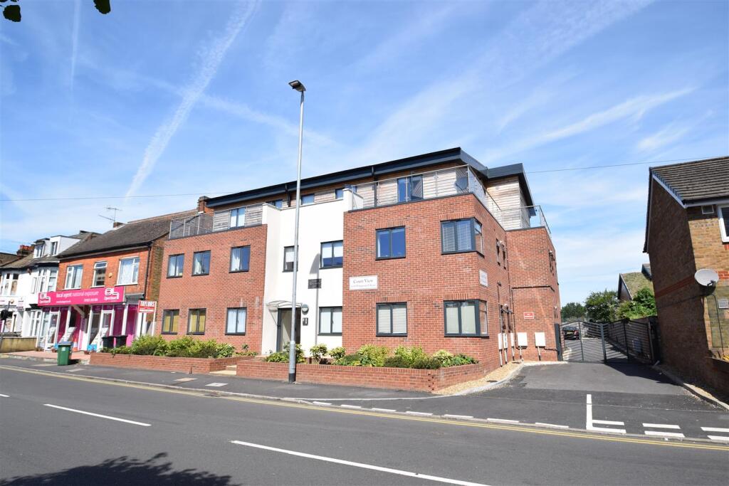 1 bed Apartment for rent in Watford. From Warren Anthony Estate Agents 1 bed Apartment for rent in Watford. From Warren Anthony Estate Agents