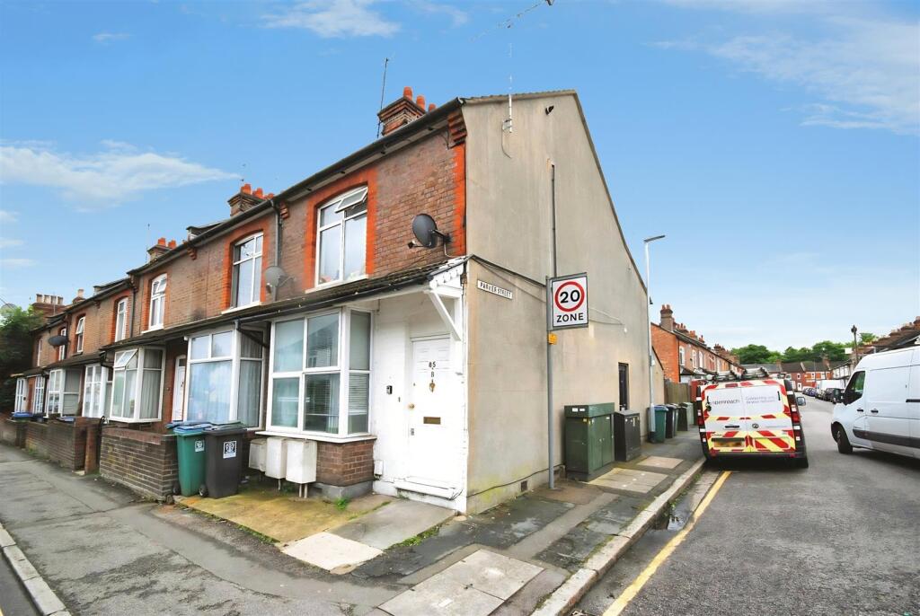 1 bed Apartment for rent in Watford. From Warren Anthony Estate Agents