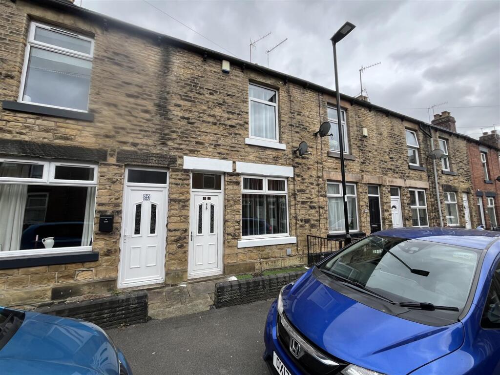 2 bed Mid Terraced House for rent in Dungworth. From Evans Lee - Sheffield