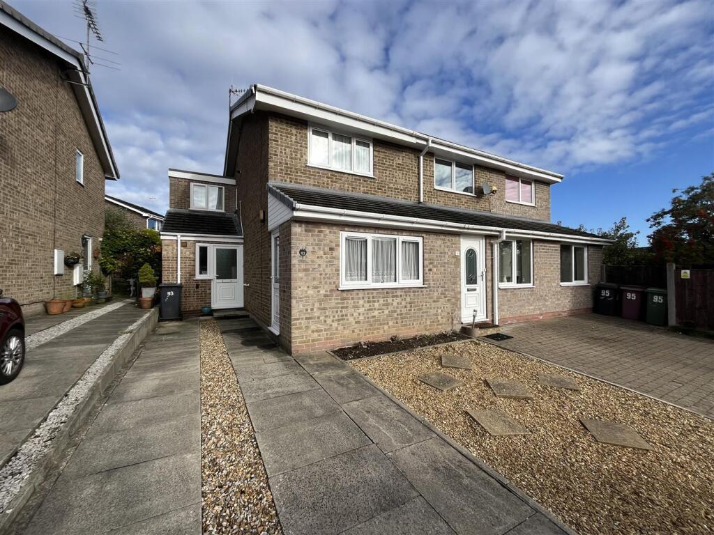2 bed Detached for rent in Dronfield. From Evans Lee - Sheffield