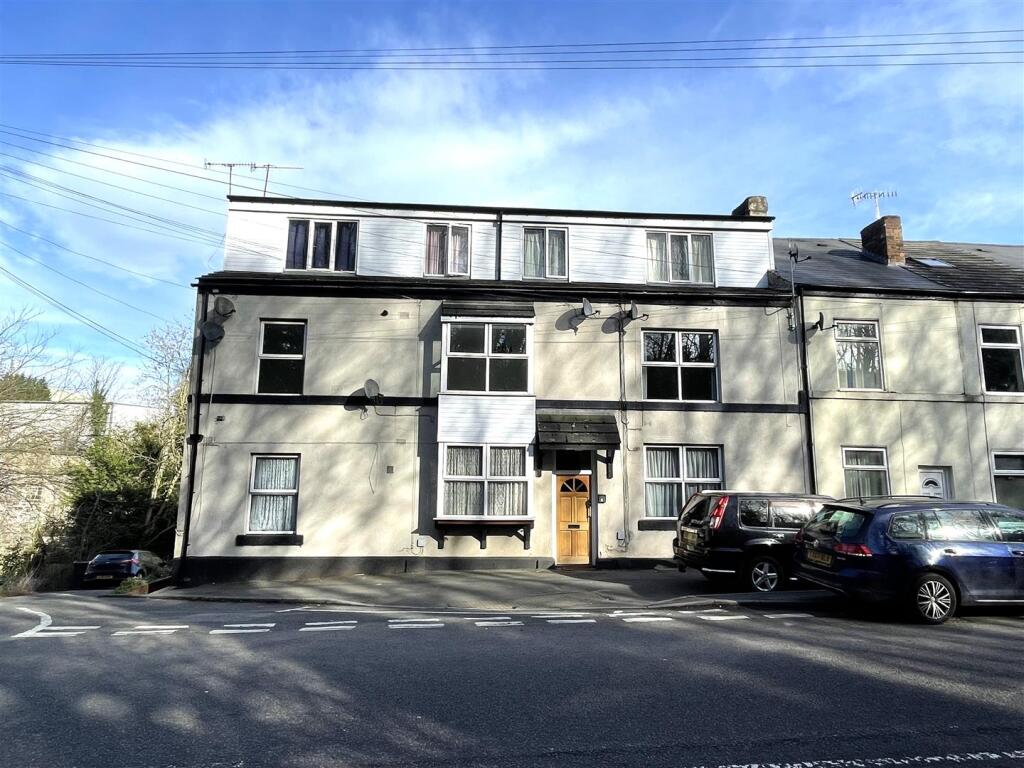 2 bed Apartment for rent in Dronfield. From Evans Lee - Sheffield 2 bed Apartment for rent in Dronfield. From Evans Lee - Sheffield