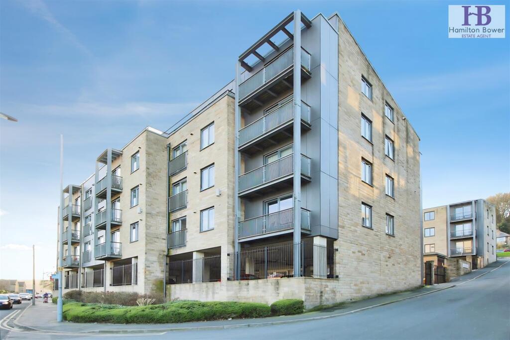 2 bed Apartment for rent in Baildon. From Hamilton Bower - Shipley