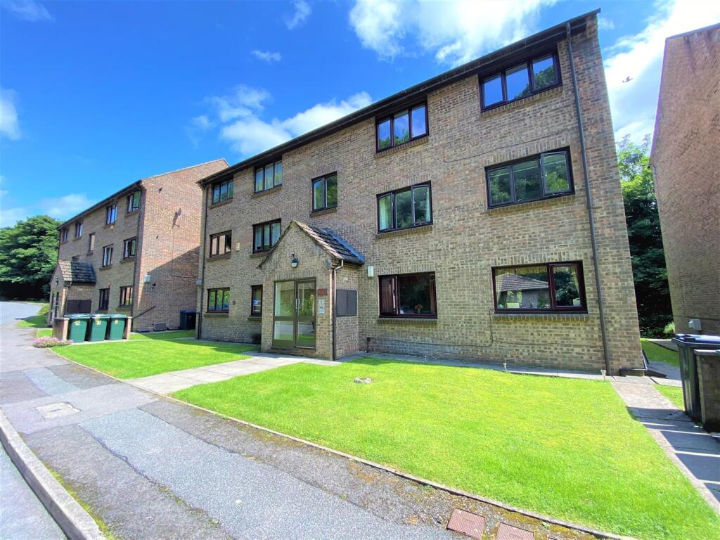 2 bed 1st Floor Flat for rent in Shipley. From Hamilton Bower - Shipley