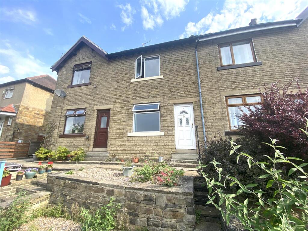 2 bed Detached for rent in Halifax. From Hamilton Bower - Shipley 2 bed Detached for rent in Halifax. From Hamilton Bower - Shipley