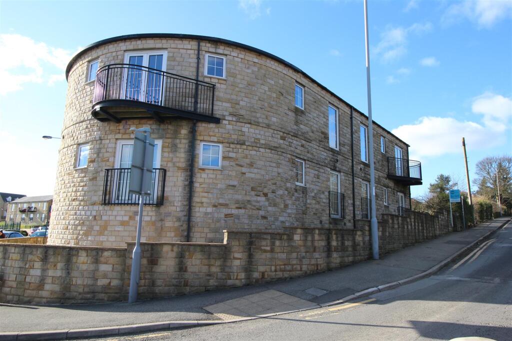 2 bed Apartment for rent in Bingley. From Hamilton Bower - Shipley