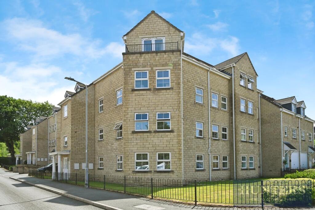 3 bed Apartment for rent in Calverley. From Hunters - Yeadon 3 bed Apartment for rent in Calverley. From Hunters - Yeadon