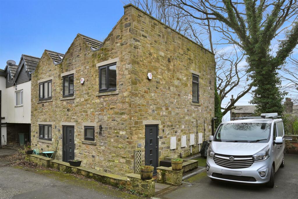 2 bed Apartment for rent in Leeds. From Hunters - Yeadon