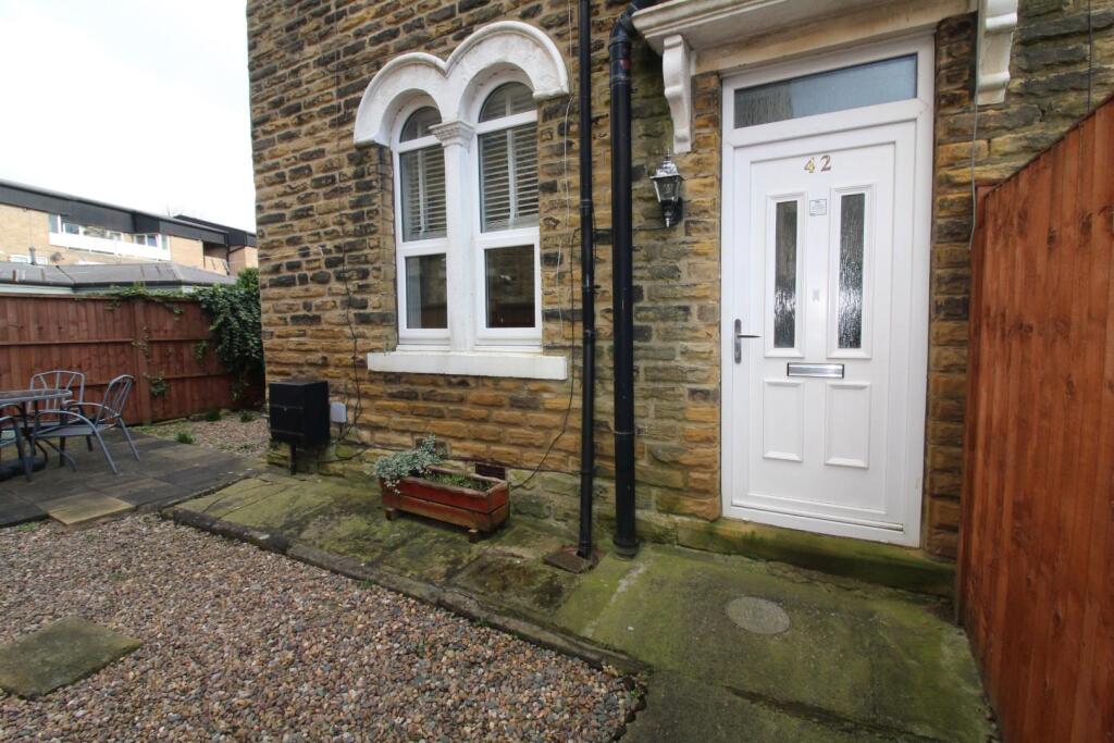 1 bed Detached for rent in Pudsey. From Hunters - Pudsey