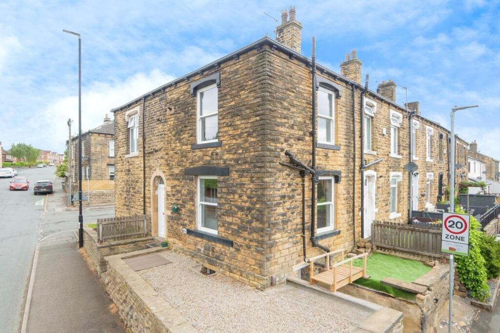 1 bed End of Terrace for rent in Pudsey. From Hunters - Pudsey
