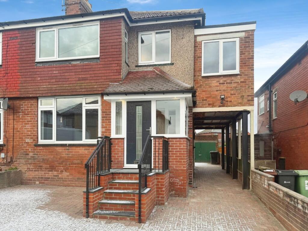 4 bed Semi Detached for rent in Pudsey. From Hunters - Pudsey