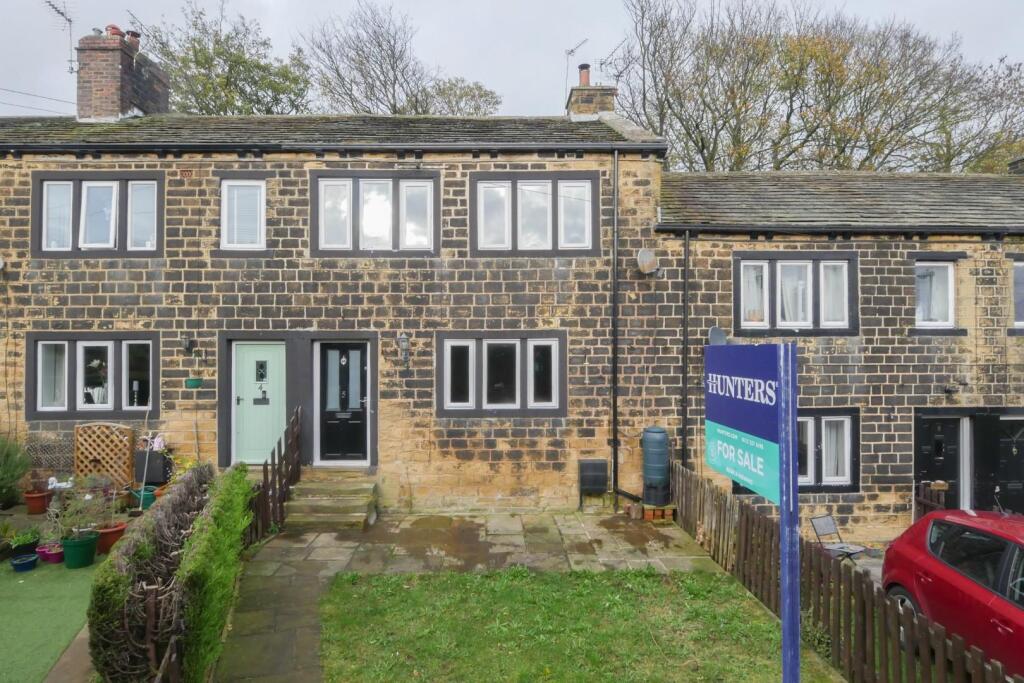 3 bed Mid Terraced House for rent in Pudsey. From Hunters - Pudsey 3 bed Mid Terraced House for rent in Pudsey. From Hunters - Pudsey