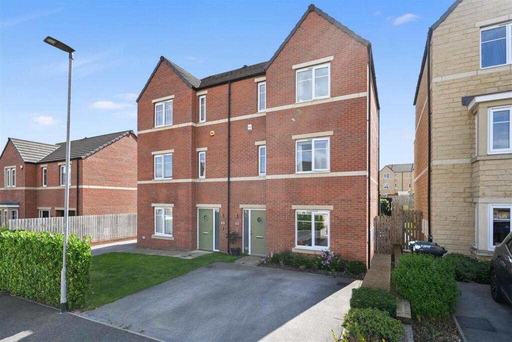 3 bed Semi Detached for rent in Bradford. From Hunters - Pudsey