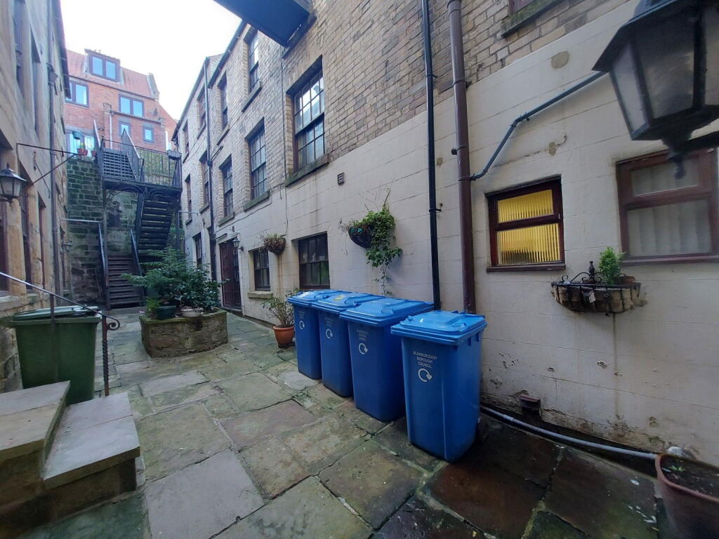 1 bed 1st Floor Flat for rent in Whitby. From Henderson Property Services - Whitby