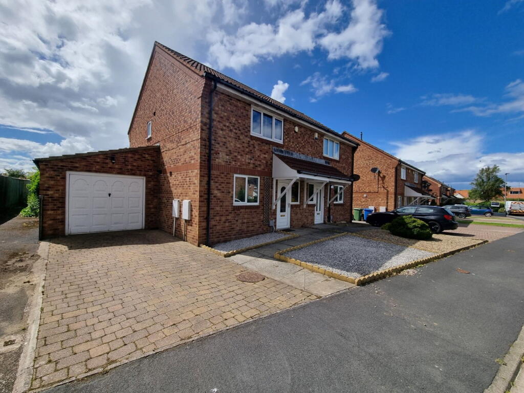 3 bed Semi Detached for rent in Ruswarp. From Henderson Property Services - Whitby 3 bed Semi Detached for rent in Ruswarp. From Henderson Property Services - Whitby