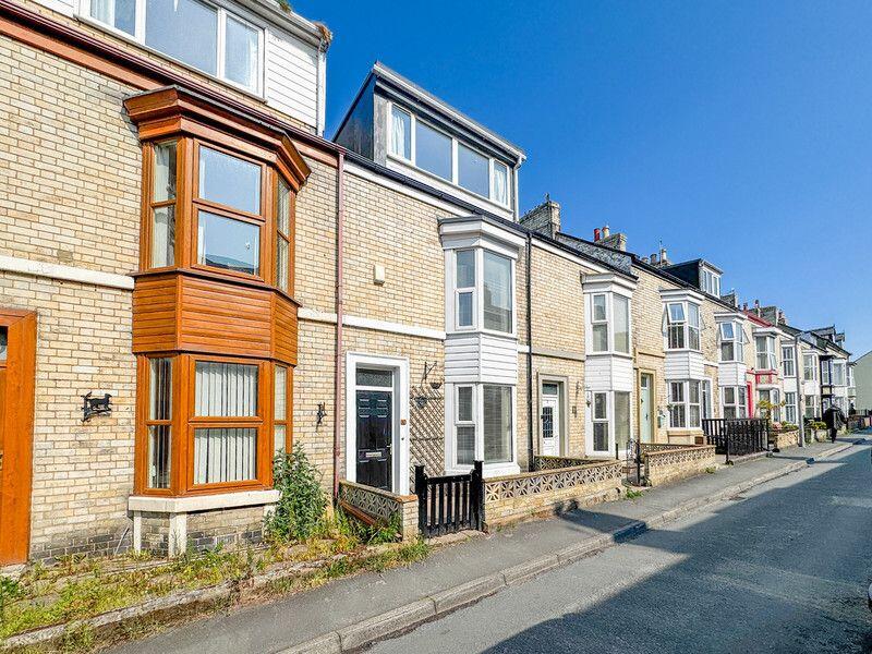 3 bed Mid Terraced House for rent in Whitby. From Henderson Property Services - Whitby