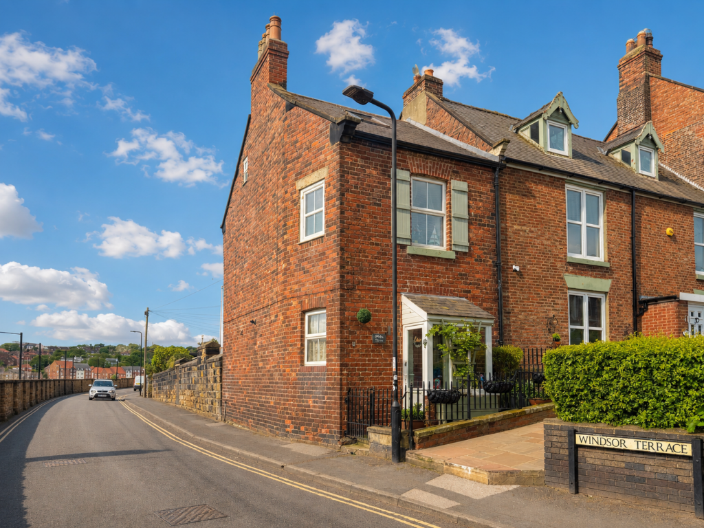 2 bed End of Terrace for rent in Whitby. From Henderson Property Services - Whitby 2 bed End of Terrace for rent in Whitby. From Henderson Property Services - Whitby