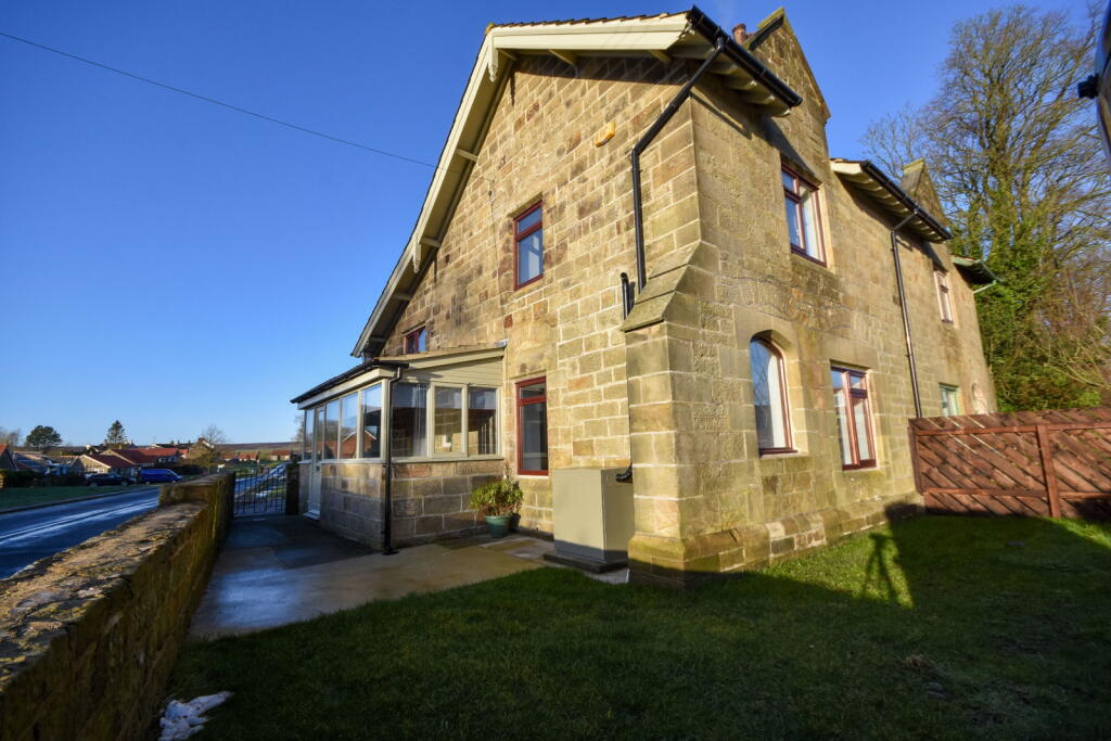 2 bed Semi Detached for rent in Goathland. From Henderson Property Services - Whitby 2 bed Semi Detached for rent in Goathland. From Henderson Property Services - Whitby