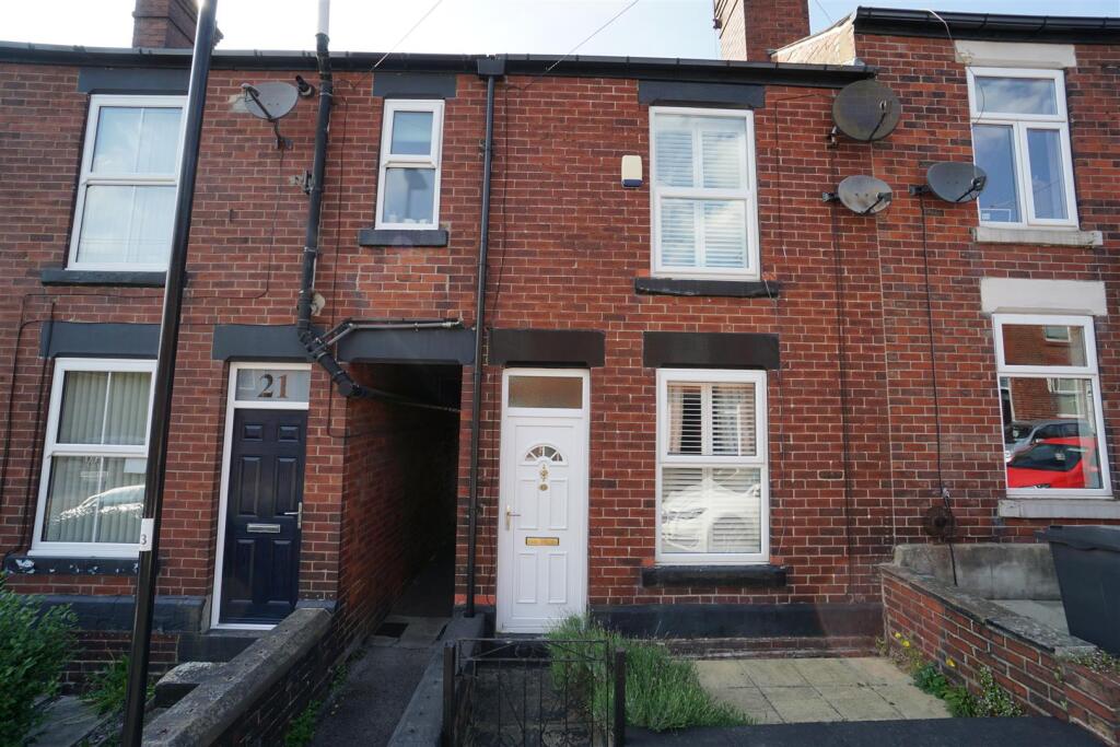 2 bed Mid Terraced House for rent in Sheffield. From Hunters - Sheffield Crookes