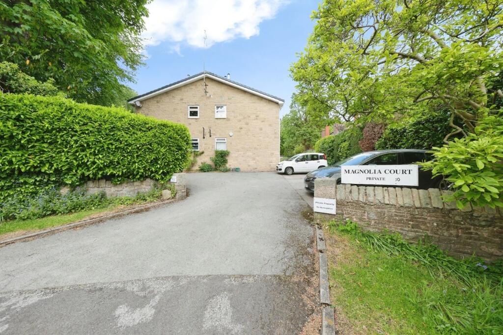 1 bed 1st Floor Flat for rent in Long Line. From Hunters - Sheffield Crookes