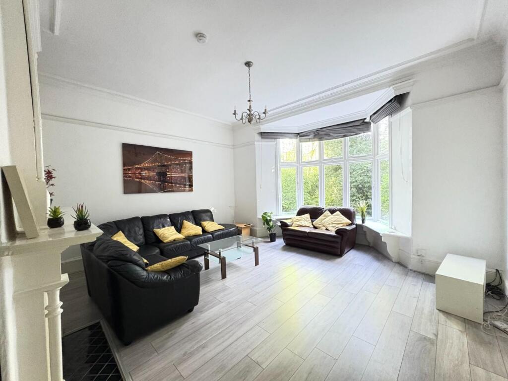 4 bed Apartment for rent in Sheffield. From Hunters - Sheffield Crookes