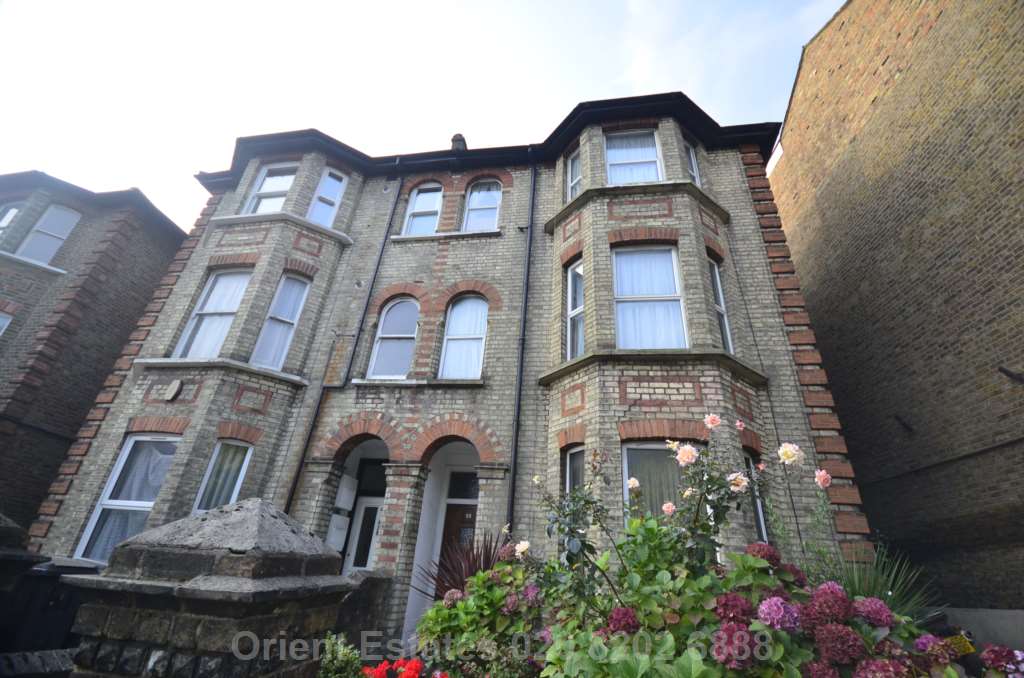 2 bed 1st Floor Flat for rent in London. From Orient Estates 2 bed 1st Floor Flat for rent in London. From Orient Estates