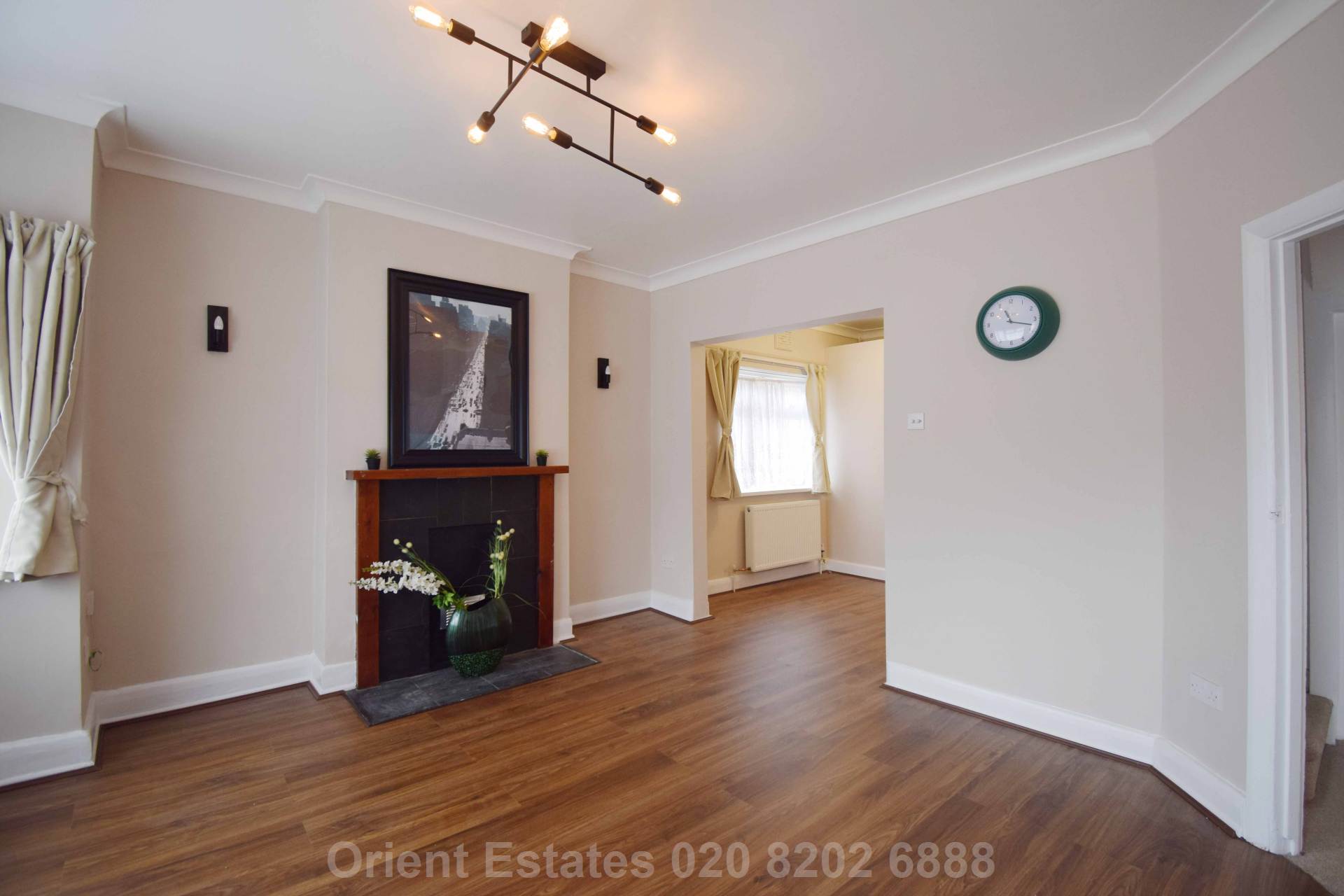5 bed Bungalow for rent in London. From Orient Estates