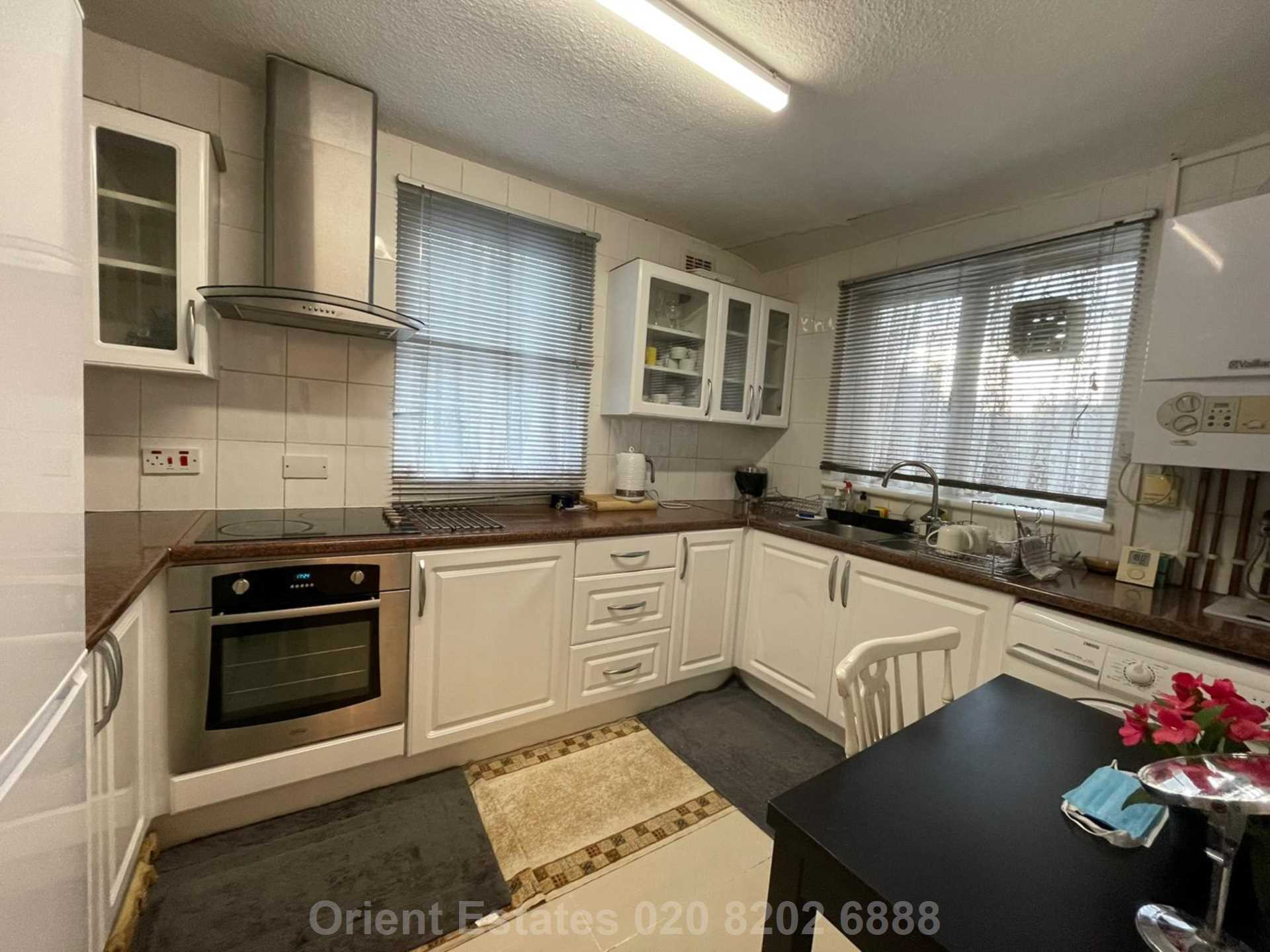 2 bed 1st Floor Flat for rent in London. From Orient Estates