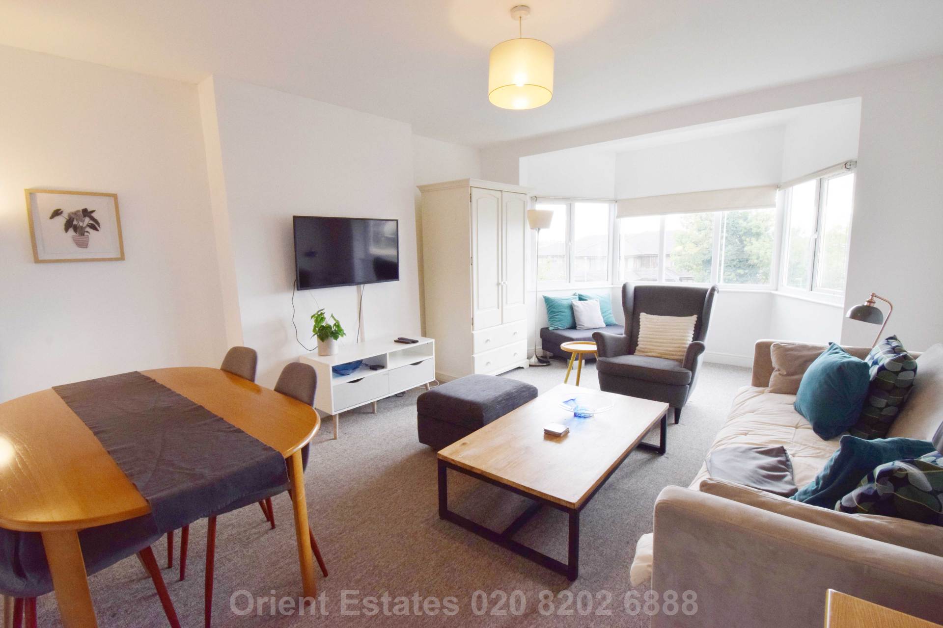 2 bed 1st Floor Flat for rent in London. From Orient Estates
