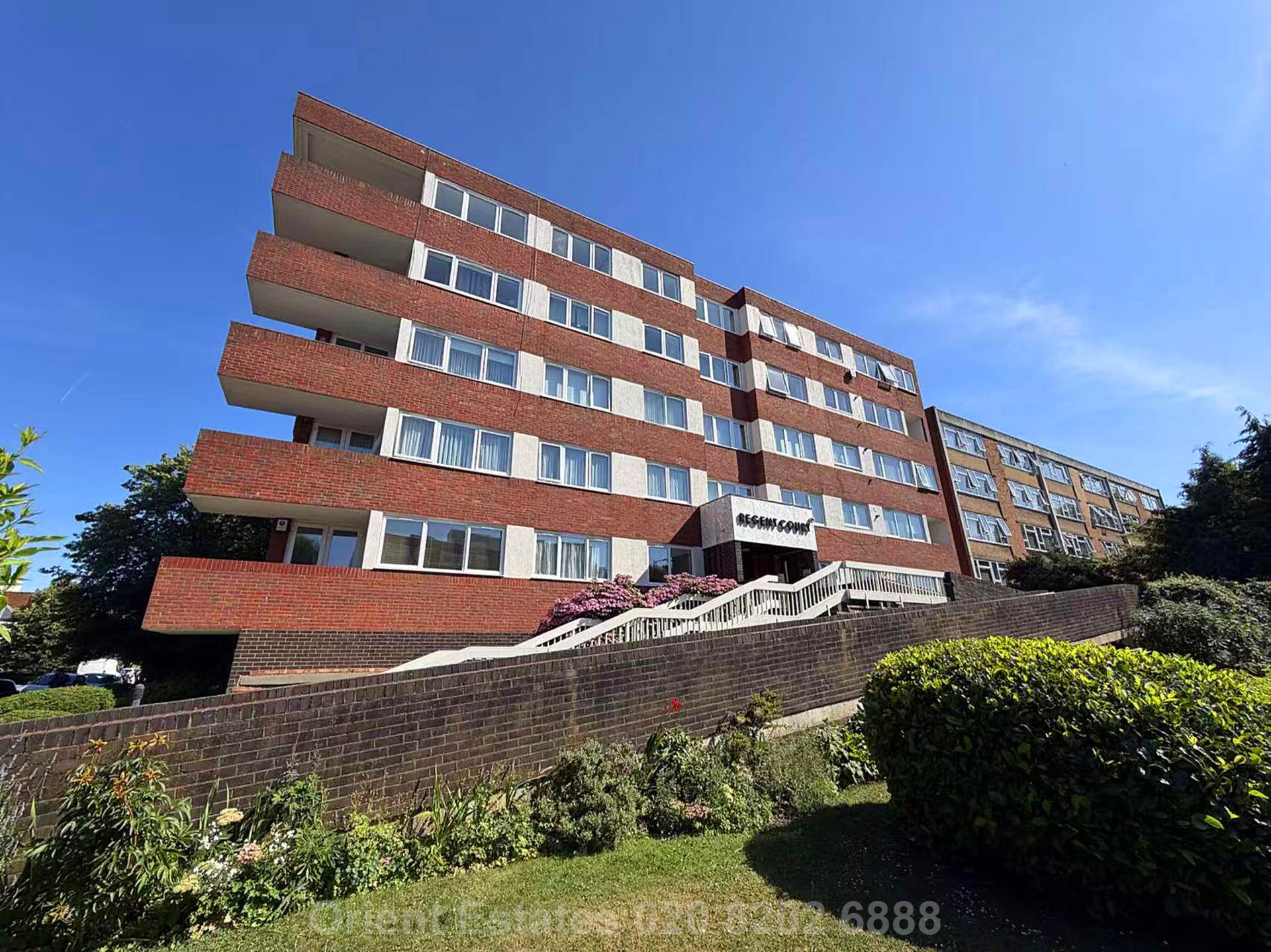 1 bed 1st Floor Flat for rent in London. From Orient Estates