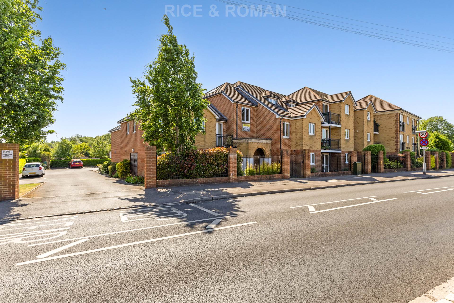 1 bed Reteirment property for rent in Sandhurst. From Rice & Roman