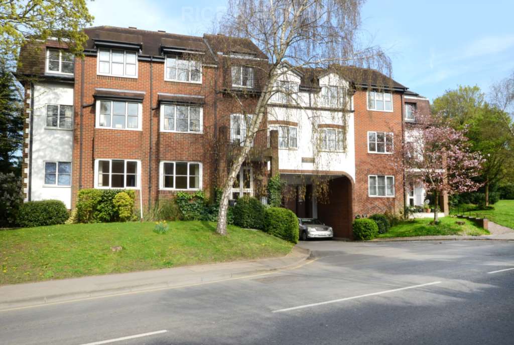 1 bed Reteirment property for rent in Weybridge. From Rice & Roman