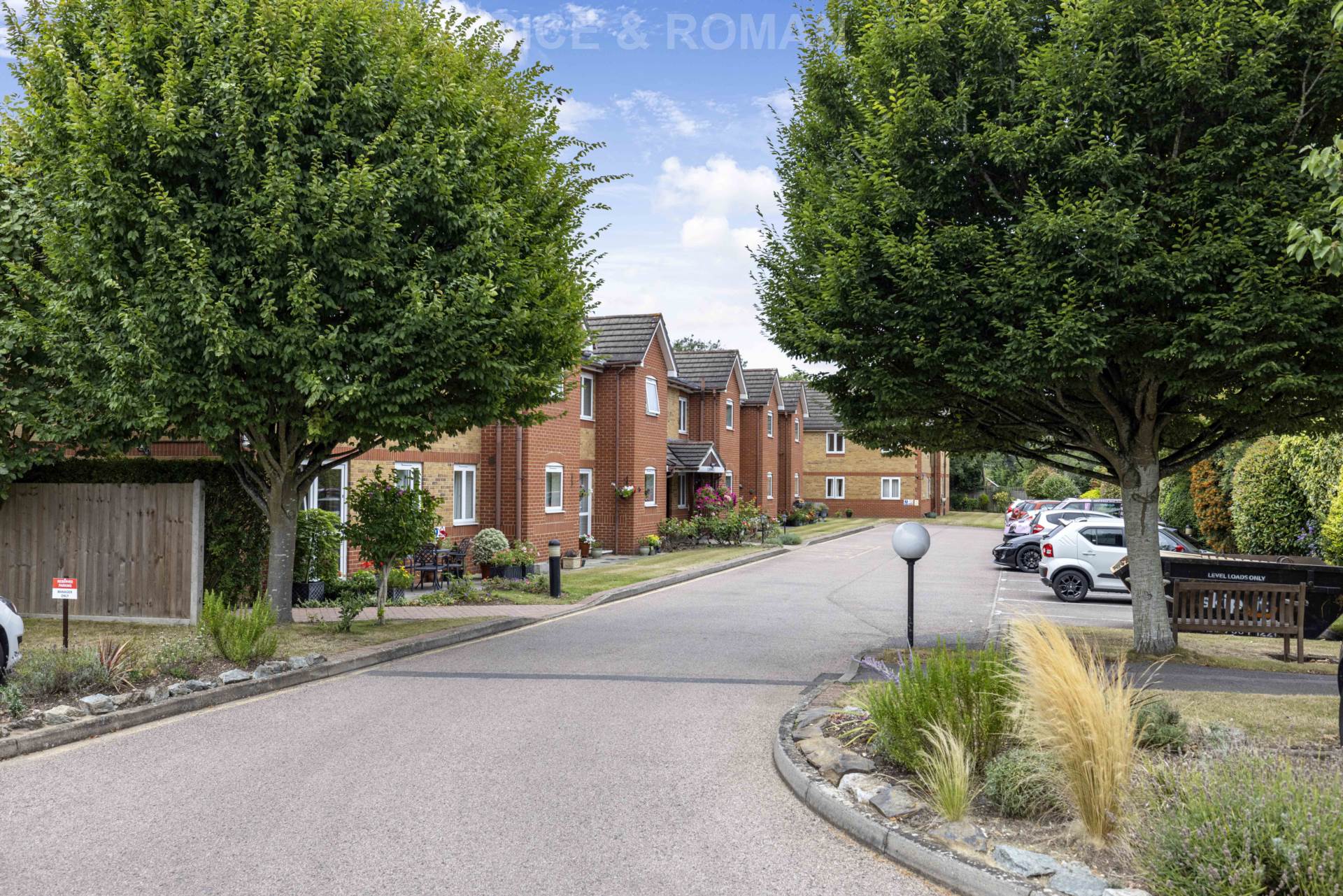 1 bed Reteirment property for rent in Esher. From Rice & Roman