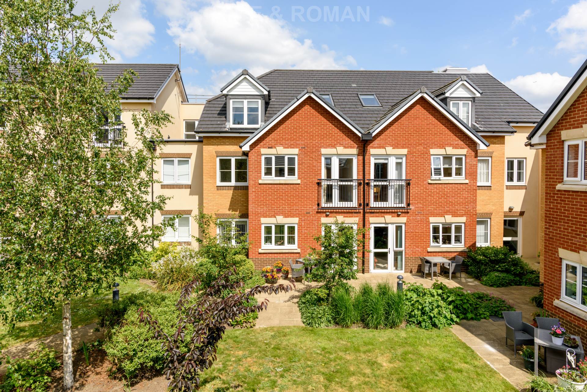 1 bed Reteirment property for rent in Walton-on-Thames. From Rice & Roman