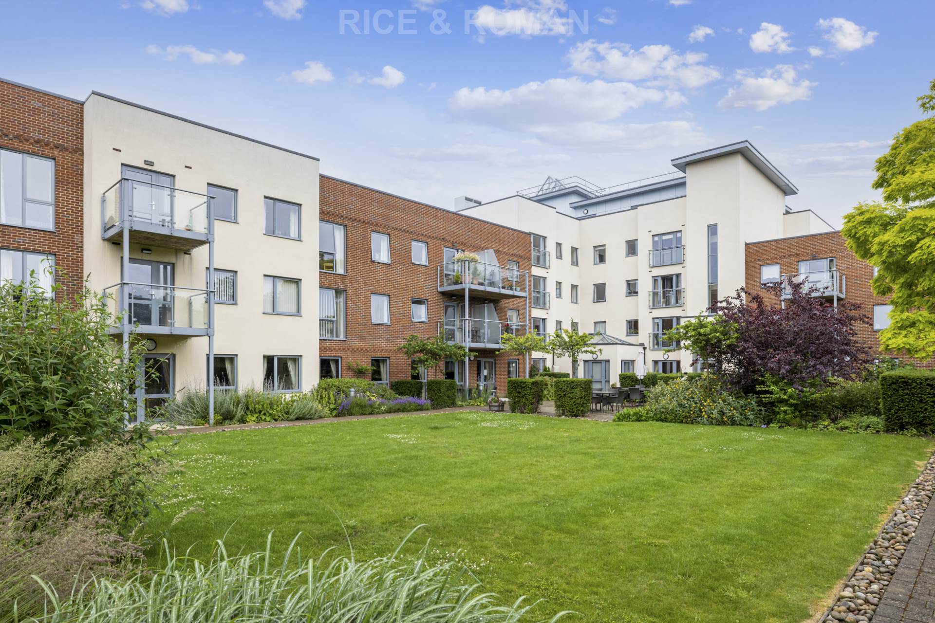 1 bed Reteirment property for rent in Wallington. From Rice & Roman