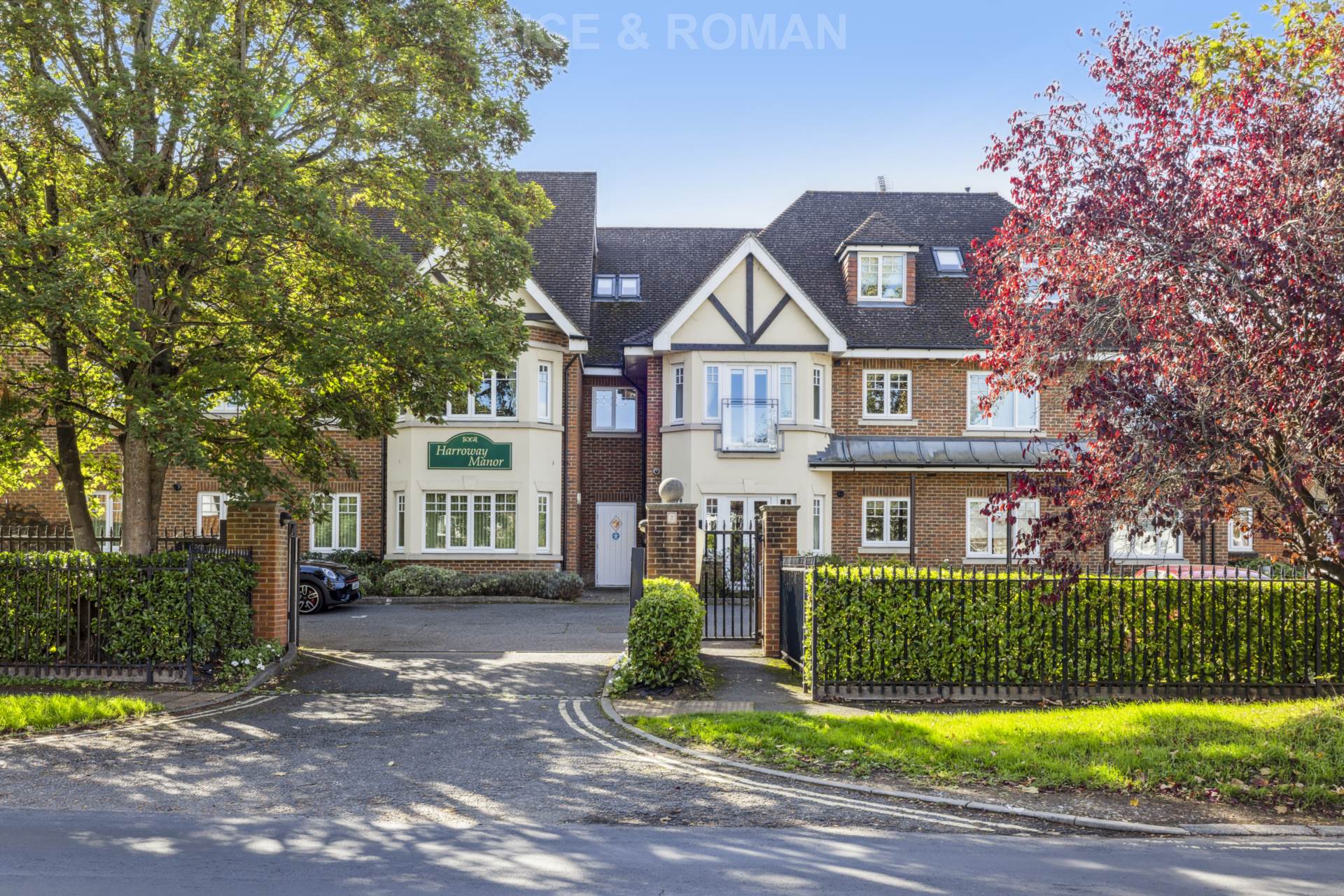 1 bed Reteirment property for rent in Leatherhead. From Rice & Roman